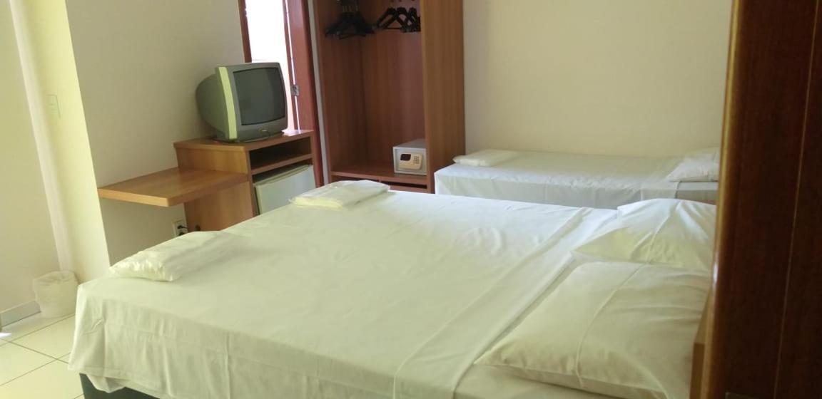 Hotel Golden Dolphin Grand Hotel 111 Caldas Novas Extérieur photo